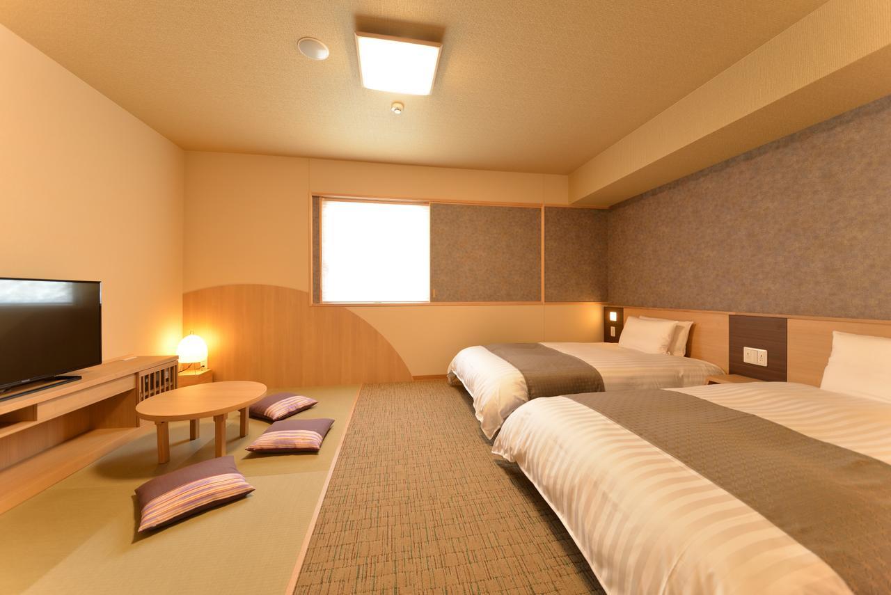 Dormy Inn Takamatsu Chuo Koenmae Natural Hot Spring Εξωτερικό φωτογραφία