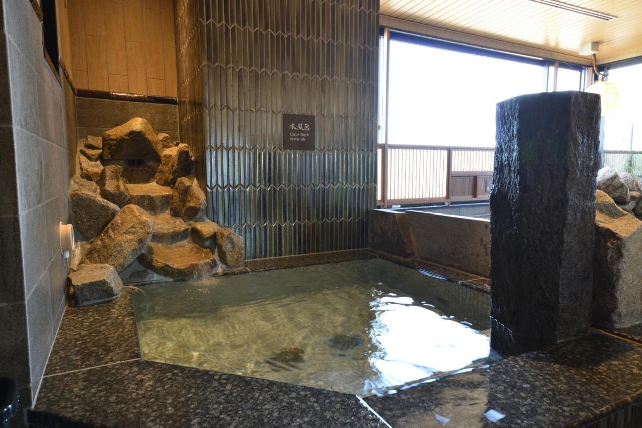 Dormy Inn Takamatsu Chuo Koenmae Natural Hot Spring Εξωτερικό φωτογραφία